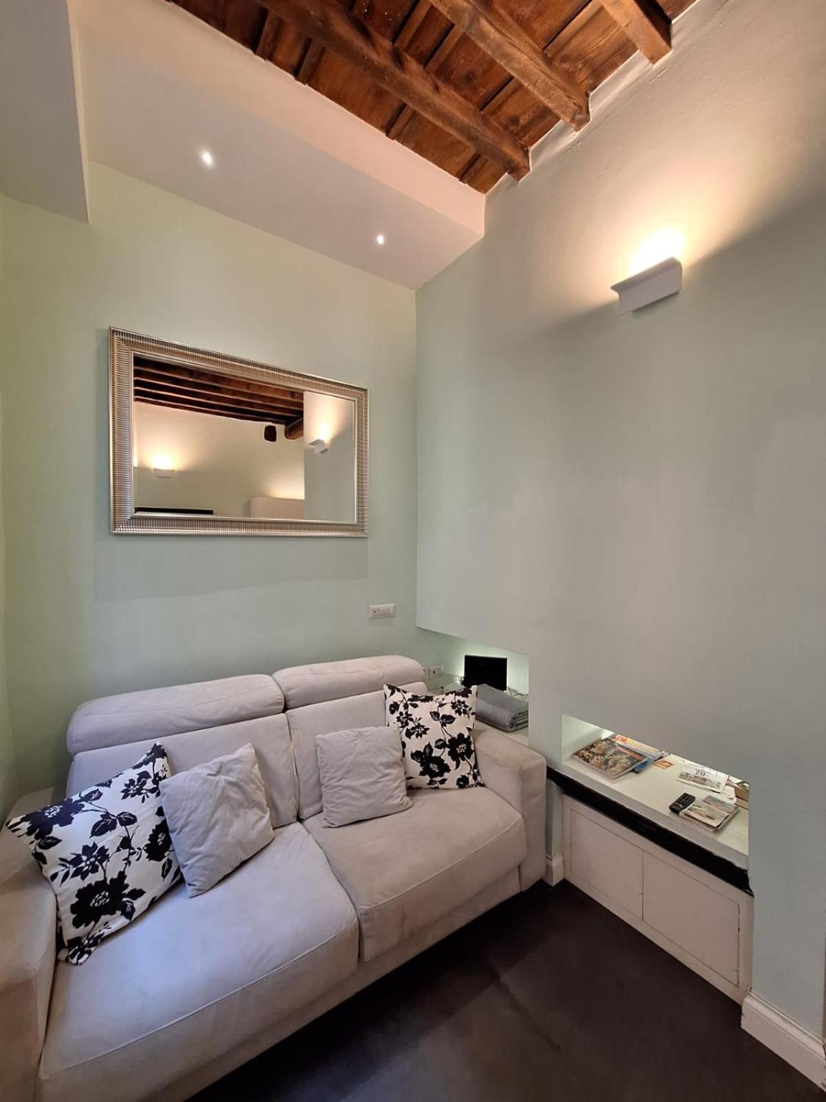 Fiorino Duomo Cozy Suite By Oteego Флоренция Экстерьер фото